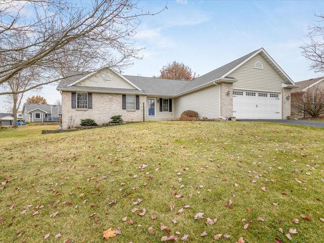 919 Gregory Way, Winnebago, IL 61088