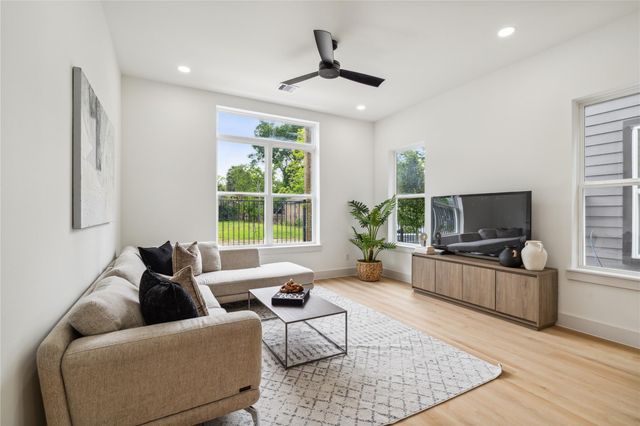 3411 Stonewall Street, Houston, TX 77020