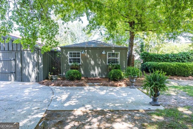 2667 Stanislaus Circle, Macon, GA 31204