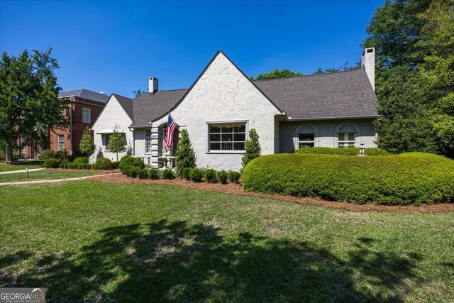 2667 Stanislaus Circle, Macon, GA 31204
