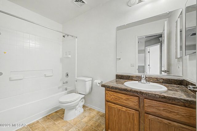 294 S Princess Erica Drive, Vail, AZ 85641