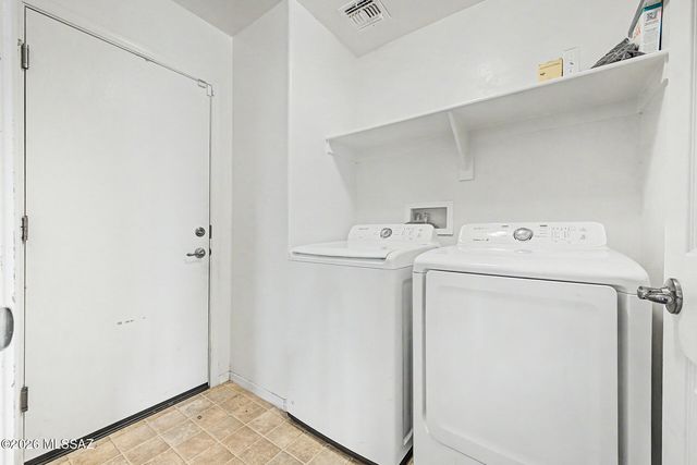 294 S Princess Erica Drive, Vail, AZ 85641