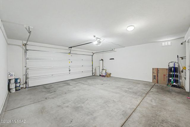 294 S Princess Erica Drive, Vail, AZ 85641