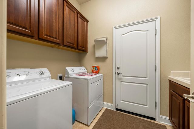 3789 Isabella St, West Sacramento, CA 95691