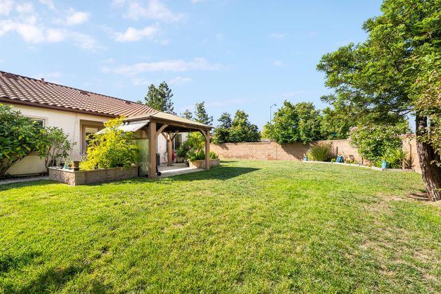 3789 Isabella St, West Sacramento, CA 95691