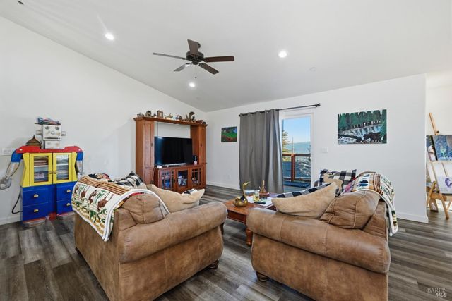 9786 Pinon Way, Kelseyville, CA 95451