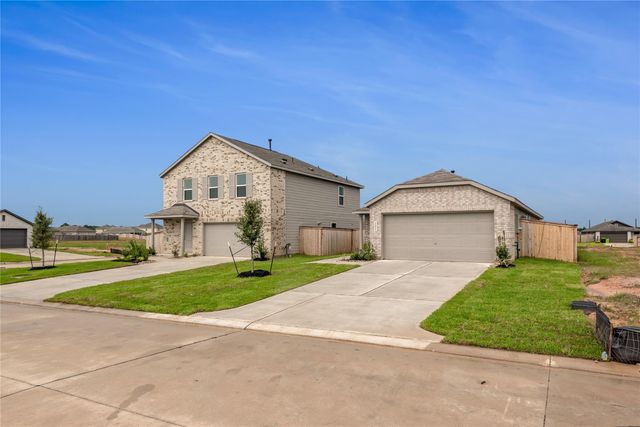 207 Farray Forest Lane, Magnolia, TX 77354