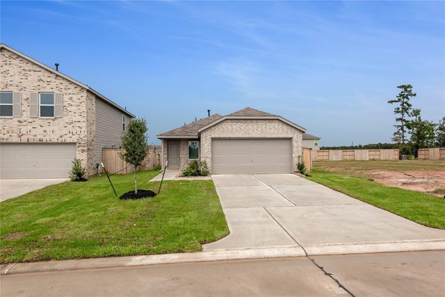 207 Farray Forest Lane, Magnolia, TX 77354