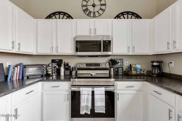 7246 E LOMITA Avenue, Mesa, AZ 85209