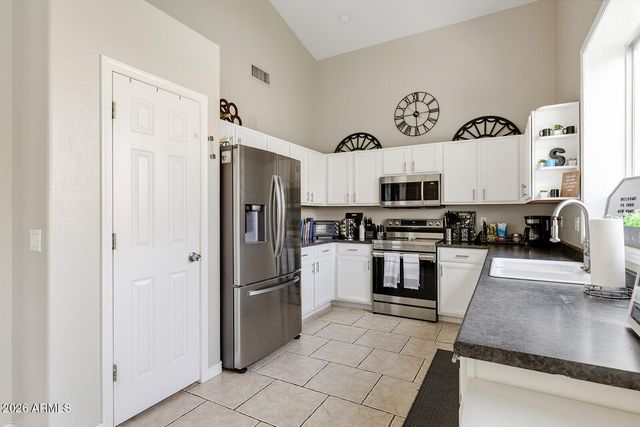 7246 E LOMITA Avenue, Mesa, AZ 85209