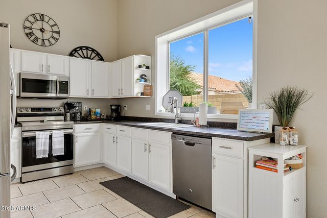 7246 E LOMITA Avenue, Mesa, AZ 85209