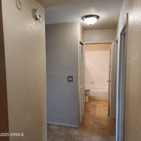 7550 N 12TH Street 226, Phoenix, AZ 85020