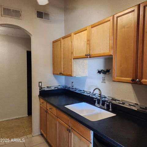 7550 N 12TH Street 226, Phoenix, AZ 85020