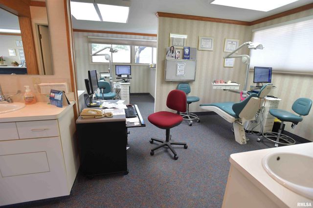 600 S 4th St Ste A, Pekin, IL 61554