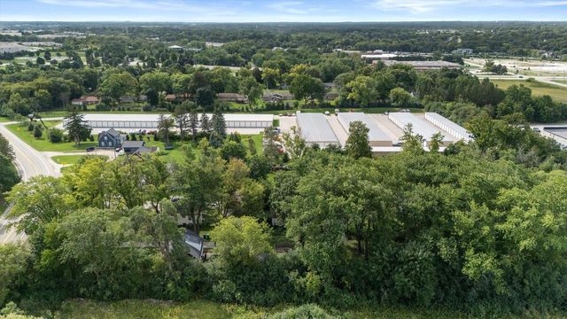 W136N9033 Highway 145, Menomonee Falls, WI 53051