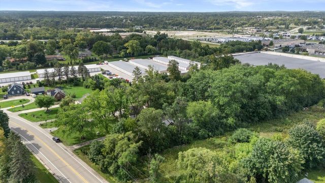 W136N9033 Highway 145, Menomonee Falls, WI 53051