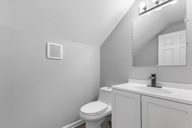 W136N9033 Highway 145, Menomonee Falls, WI 53051