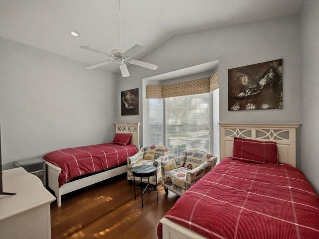 320 Sunset Bay Lane, Palm Beach Gardens, FL 33418