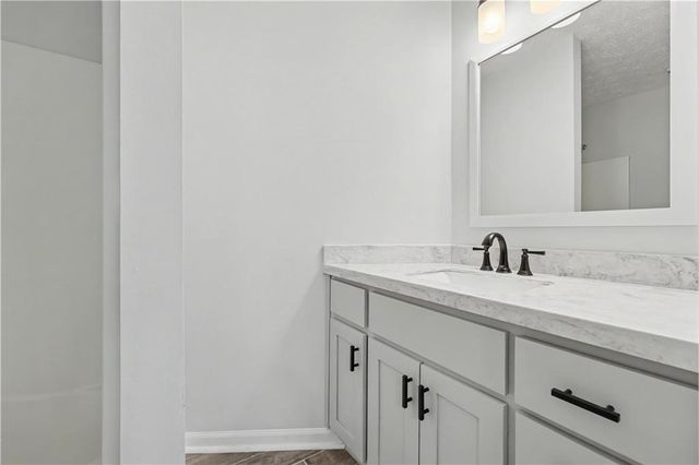 1312 Smokerise Lane, Auburn, GA 30011
