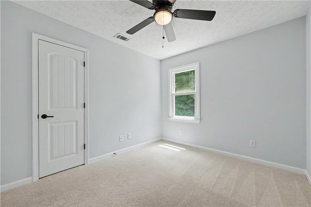 1312 Smokerise Lane, Auburn, GA 30011