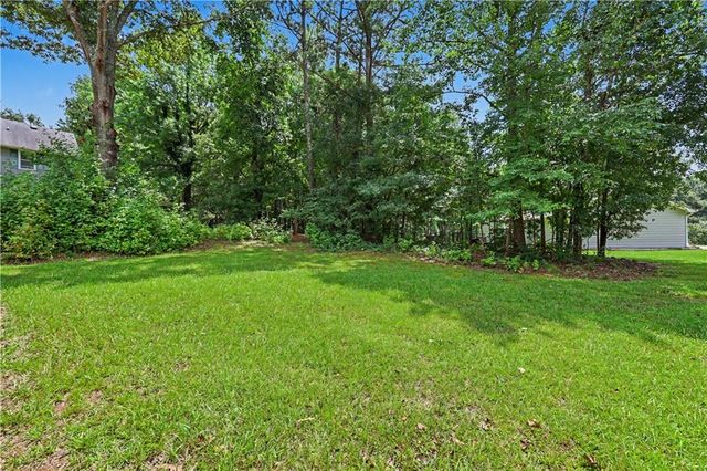 1312 Smokerise Lane, Auburn, GA 30011