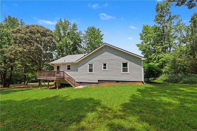1312 Smokerise Lane, Auburn, GA 30011