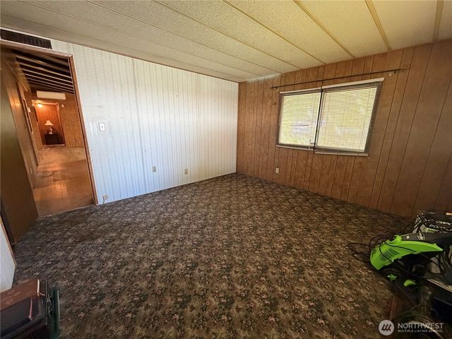 11432 Nisqually Park Loop SE, Olympia, WA 98513