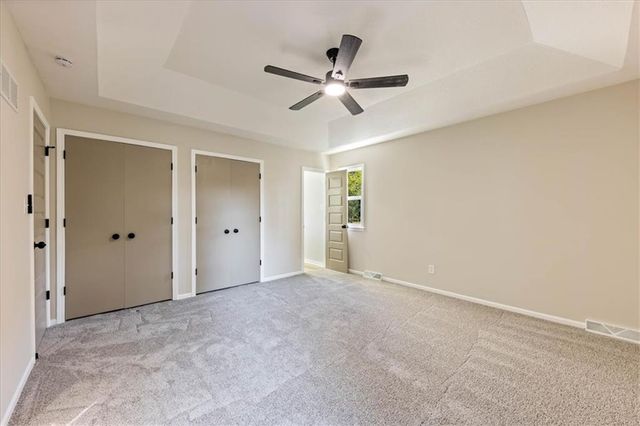 14806 E 200th Street, Peculiar, MO 64078
