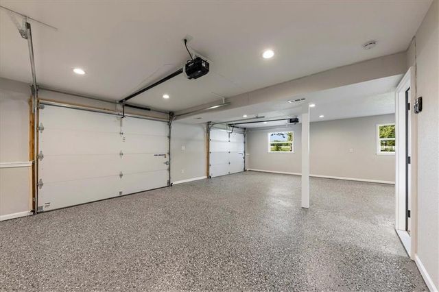 14806 E 200th Street, Peculiar, MO 64078