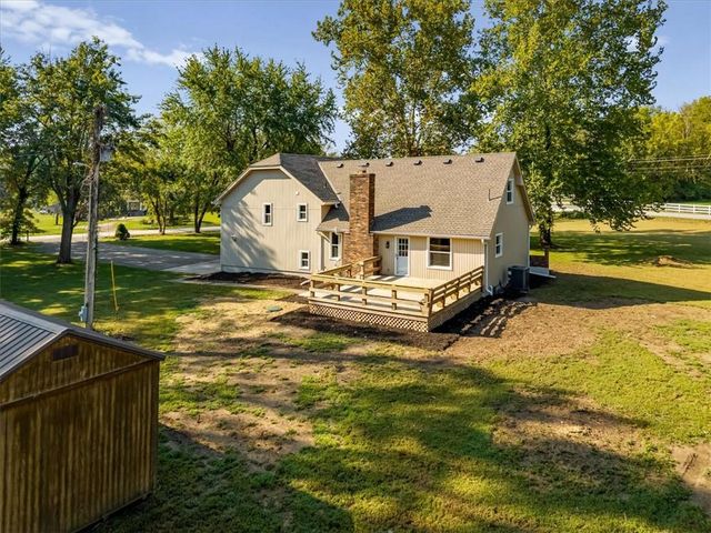 14806 E 200th Street, Peculiar, MO 64078