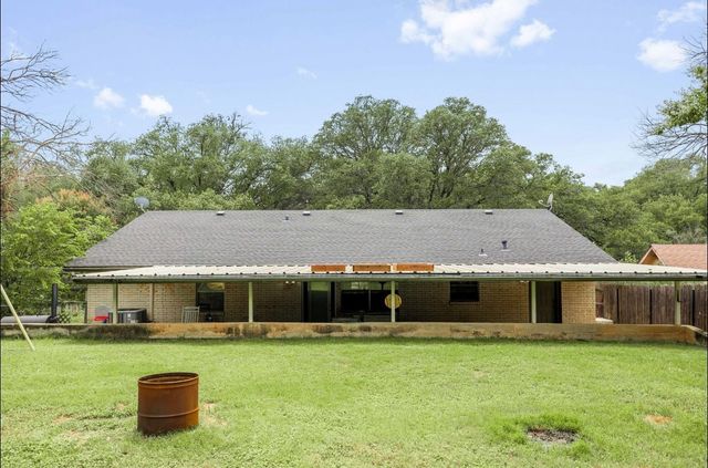 3904 Glenwood Drive, Brownwood, TX 76801