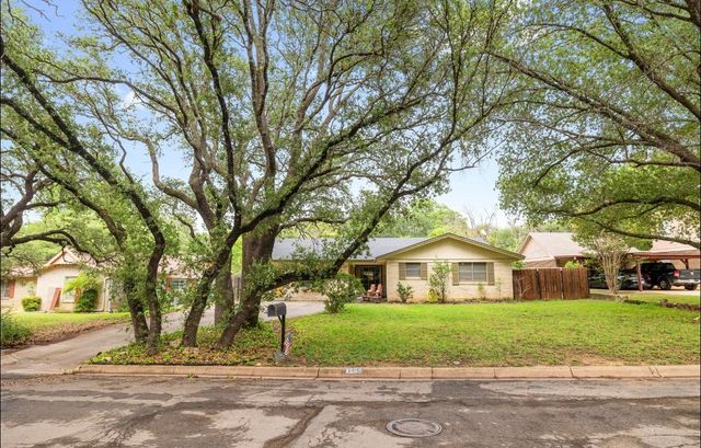 3904 Glenwood Drive, Brownwood, TX 76801