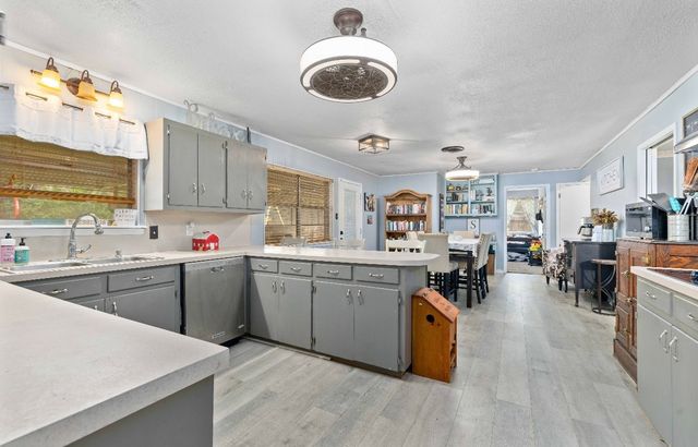 3904 Glenwood Drive, Brownwood, TX 76801