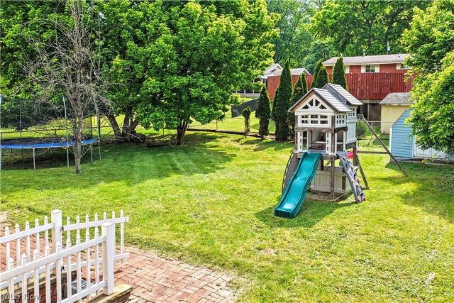 2802 16th Avenue, Vienna, WV 26105