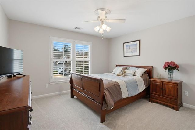 5335 Briarleigh Close, Dunwoody, GA 30338