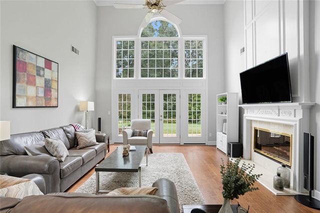 5335 Briarleigh Close, Dunwoody, GA 30338