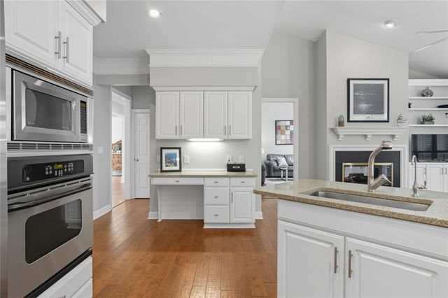 5335 Briarleigh Close, Dunwoody, GA 30338