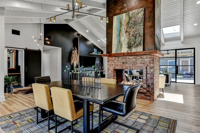 1612 W Washington Street, Sherman, TX 75092