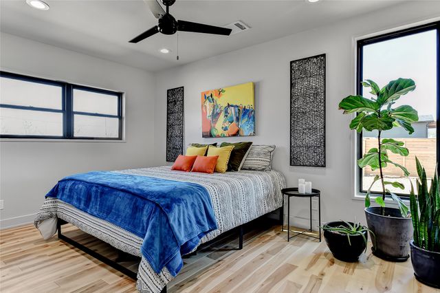 1612 W Washington Street, Sherman, TX 75092