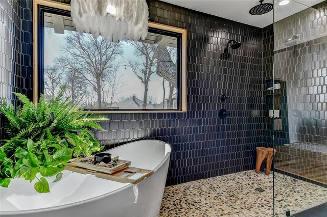 1612 W Washington Street, Sherman, TX 75092