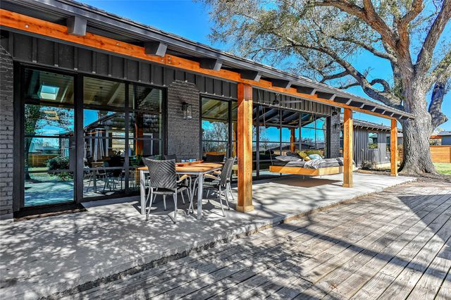 1612 W Washington Street, Sherman, TX 75092