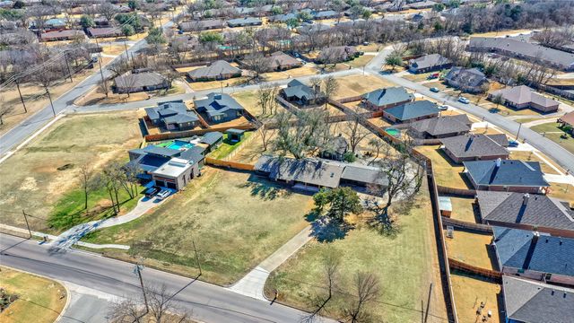 1612 W Washington Street, Sherman, TX 75092