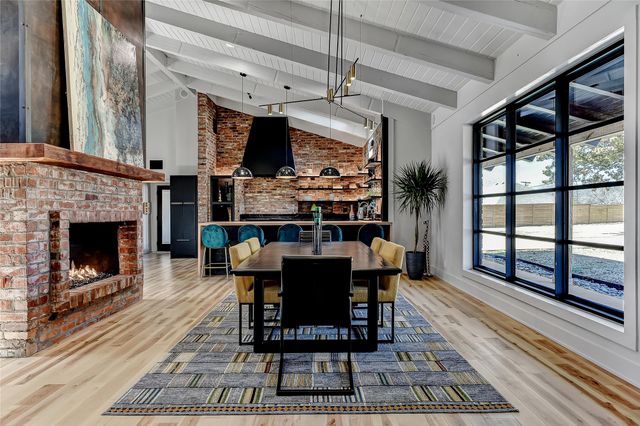 1612 W Washington Street, Sherman, TX 75092