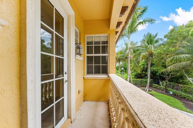 210 NE 69th Circle, Boca Raton, FL 33487