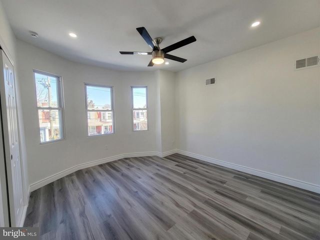 5430 N 11TH ST, Philadelphia, PA 19141