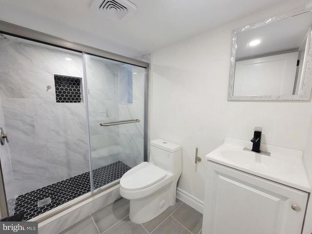 5430 N 11TH ST, Philadelphia, PA 19141