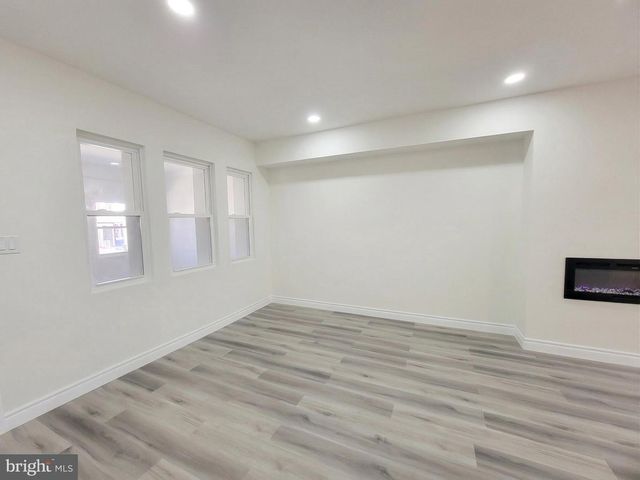 5430 N 11TH ST, Philadelphia, PA 19141