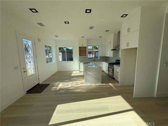 17908 Gard, Artesia, CA 90701