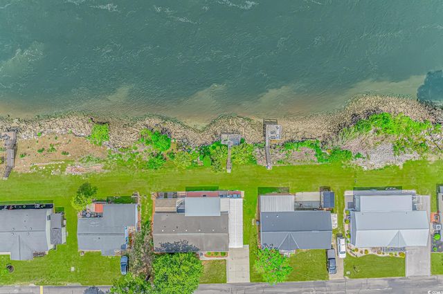 809 Waterway Dr., North Myrtle Beach, SC 29582