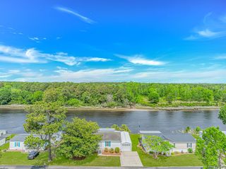 809 Waterway Dr., North Myrtle Beach, SC 29582